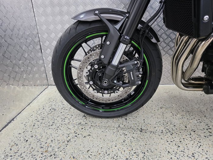 2019 Kawasaki Z900RS CAFE GREY