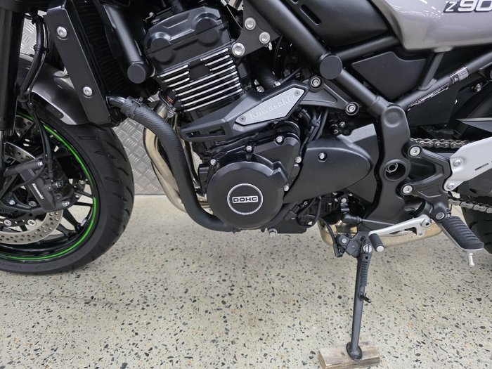 2019 Kawasaki Z900RS CAFE GREY