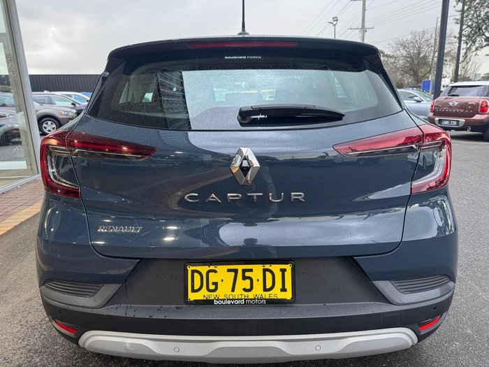 2022 Renault Captur Zen