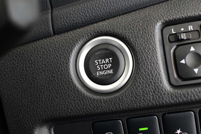 2025 Mitsubishi Pajero Sport GLS