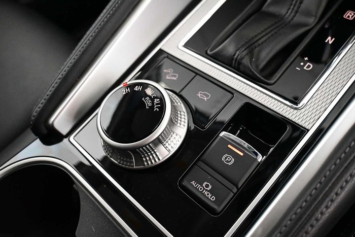 2025 Mitsubishi Pajero Sport GLS