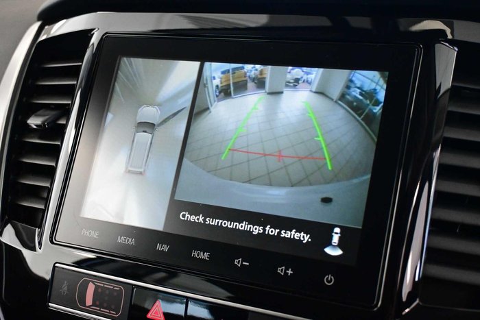 2025 Mitsubishi Pajero Sport GLS