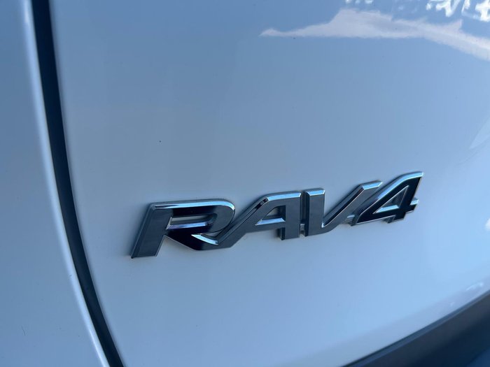 2020 Toyota RAV4 GX AXAH52R Glacier White