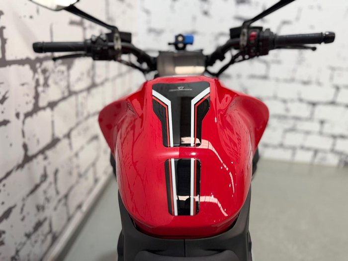2024 Ducati Diavel V4 Diavel Red