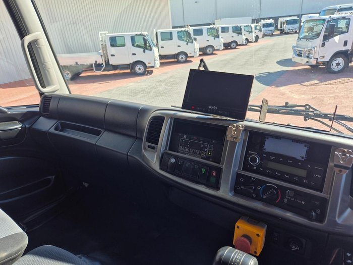 2019 Hino Gt500 4X4 Auto Bus 4X4 Auto Bus