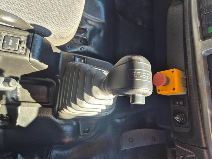 2019 Hino Gt500 4X4 Auto Bus 4X4 Auto Bus