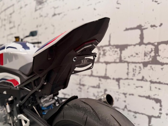 2025 BMW M 1000 R M 1000