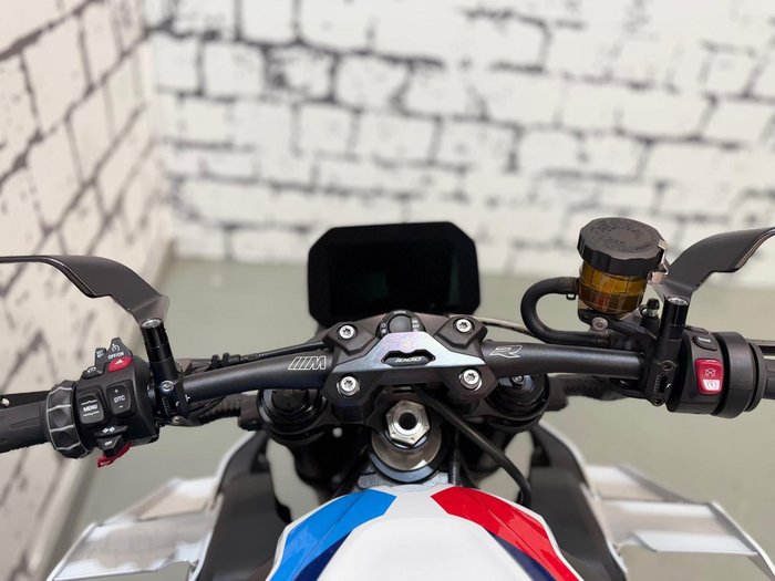 2025 BMW M 1000 R M 1000