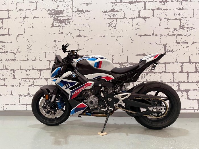 2025 BMW M 1000 R M 1000