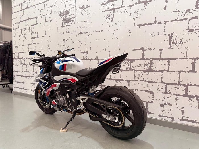 2025 BMW M 1000 R M 1000