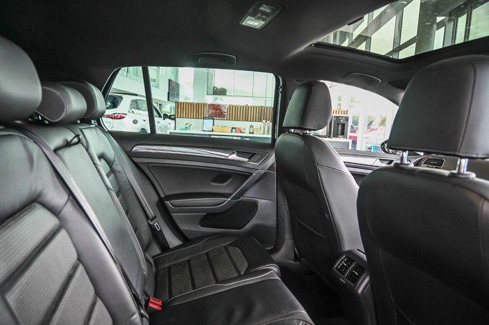 2018 Volkswagen Golf 110TDI Highline 7.5 MY18 Atlantic Blue
