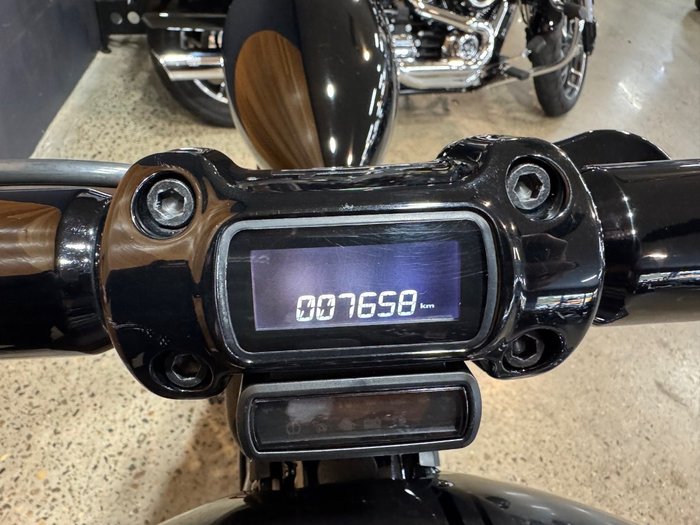2018 Harley-davidson FXBR BREAKOUT Black