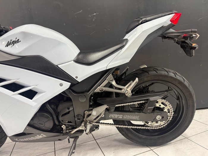 2014 Kawasaki NINJA 300 ABS