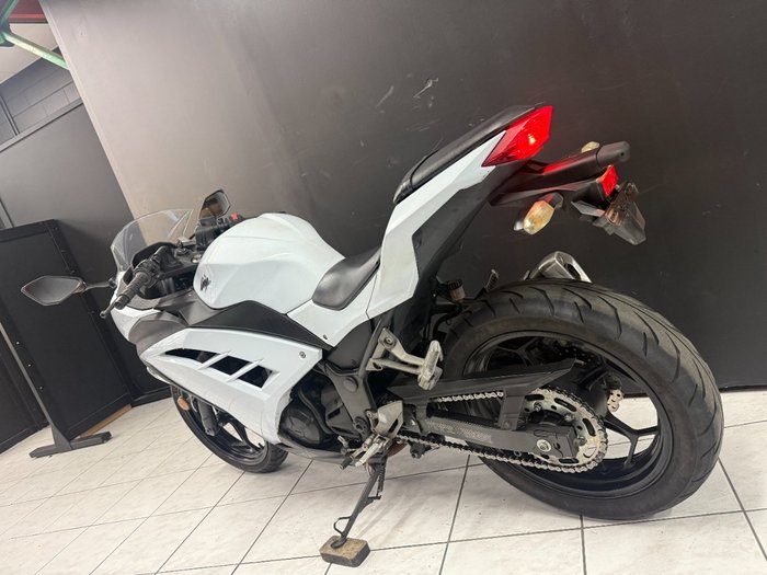 2014 Kawasaki NINJA 300 ABS