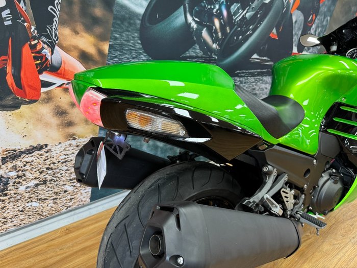 2012 Kawasaki NINJA ZX-14 (ZX14-R) GREEN
