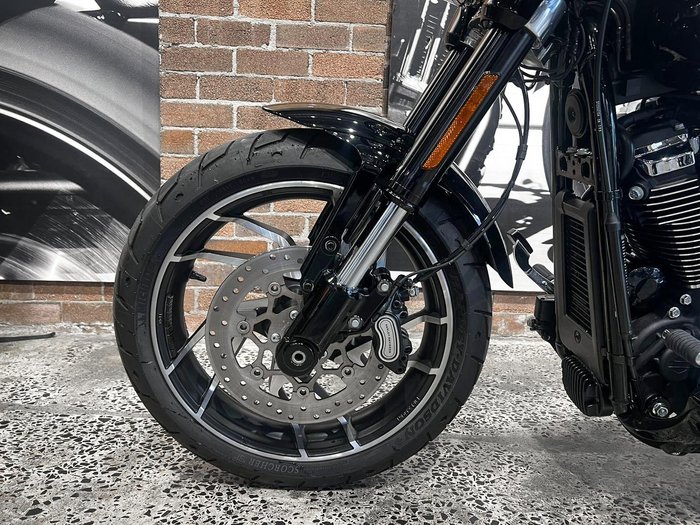 2023 Harley-Davidson Sport Glide 107 (FLSB) Softail Black