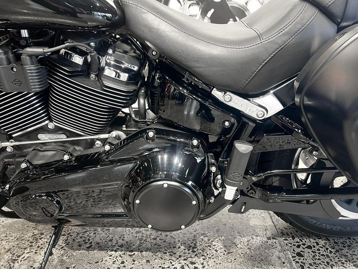 2023 Harley-Davidson Sport Glide 107 (FLSB) Softail Black
