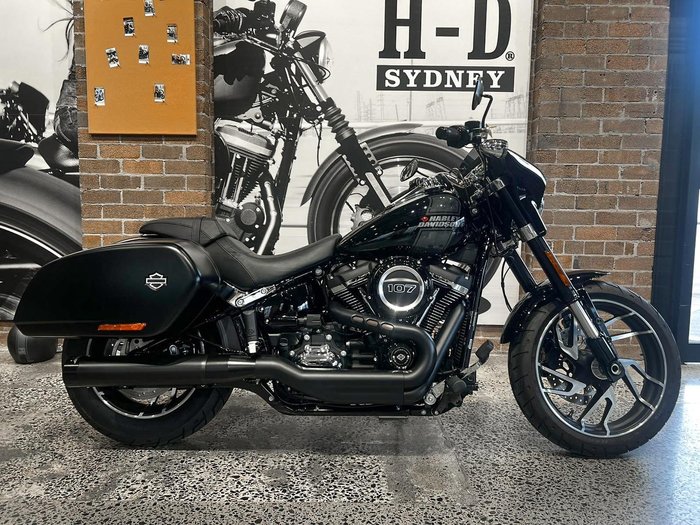 2023 Harley-Davidson Sport Glide 107 (FLSB) Softail Black