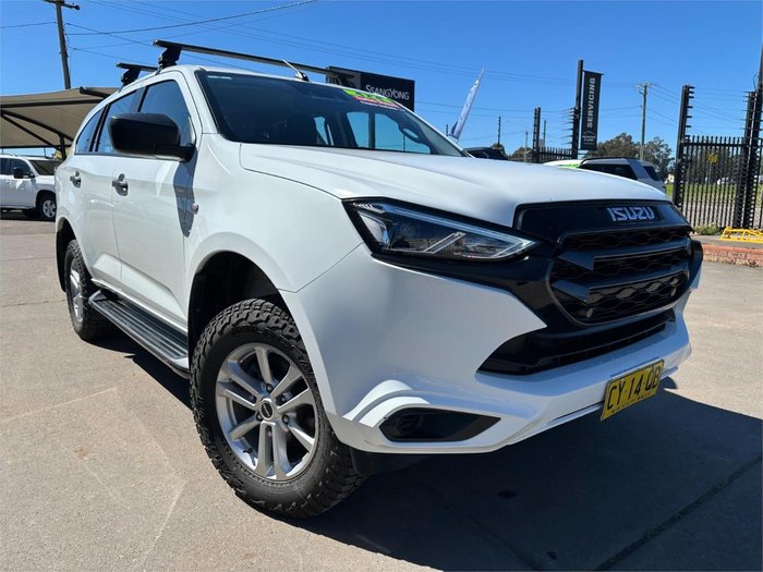 2022 Isuzu MU-X
