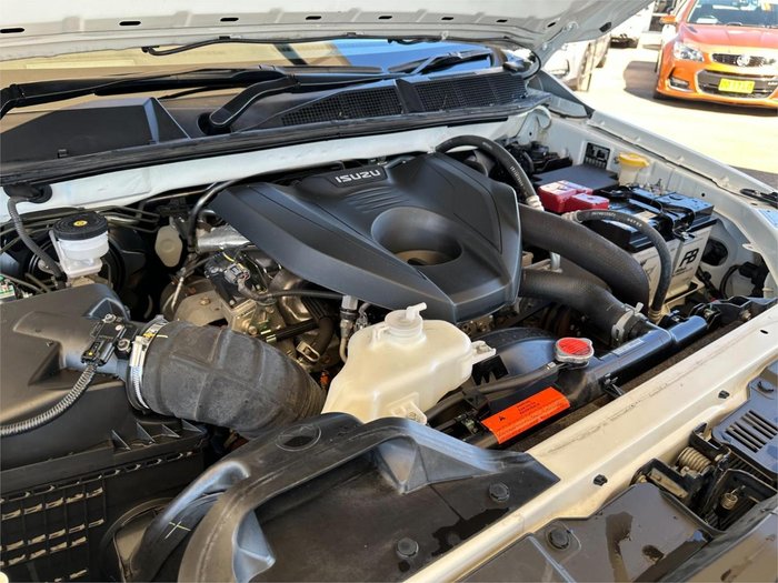 2022 Isuzu MU-X LS-M