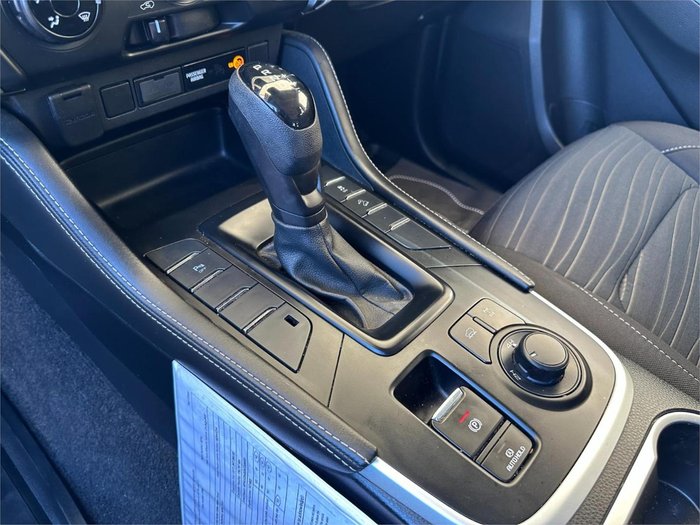 2022 Isuzu MU-X LS-M