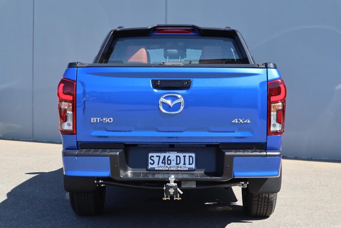 2025 Mazda BT-50 SP