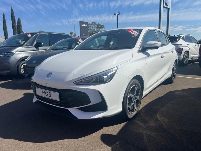 2025 MG MG3