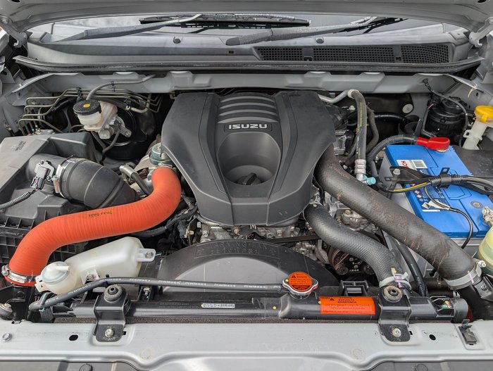 2018 Isuzu MU-X LS-U MY18 4x2 Titanium Silver