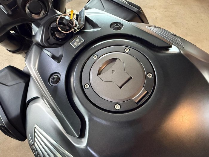 2024 Honda CB650R CB Black