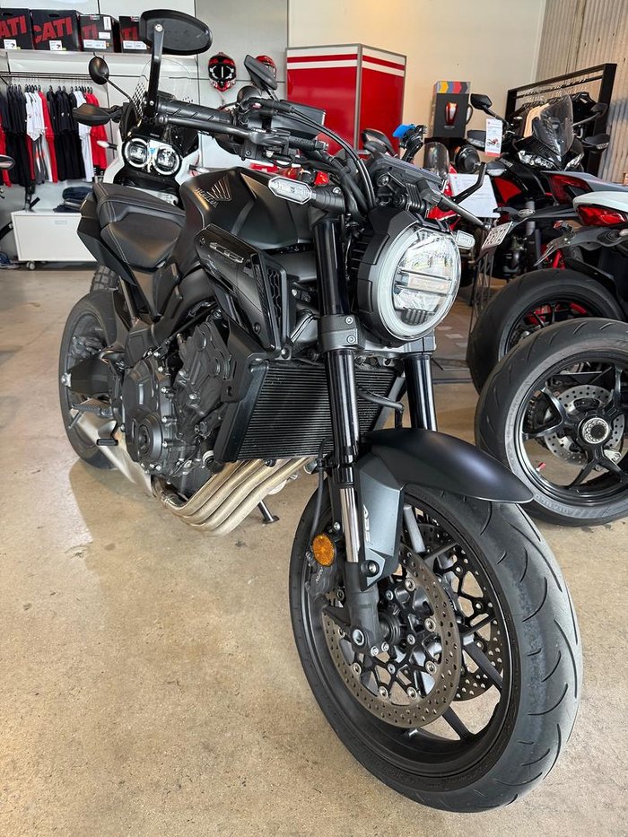 2024 Honda CB650R CB Black