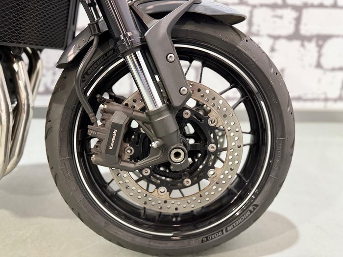 2018 Kawasaki Z900RS Cafe (Z900E) Z Grey