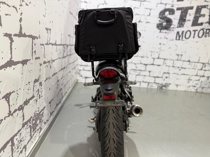 2018 Kawasaki Z900RS Cafe (Z900E) Z Grey