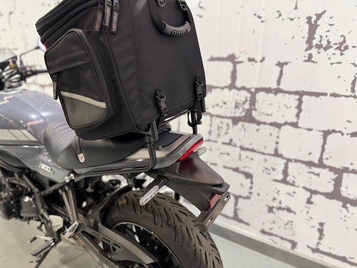 2018 Kawasaki Z900RS Cafe (Z900E) Z Grey