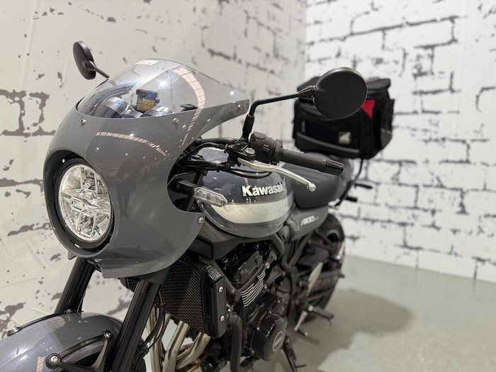 2018 Kawasaki Z900RS Cafe (Z900E) Z Grey