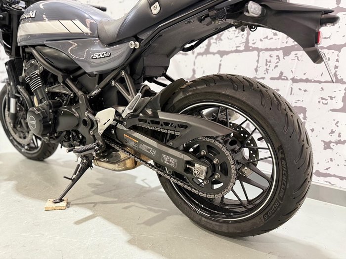 2018 Kawasaki Z900RS Cafe (Z900E) Z Grey