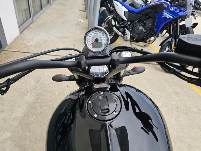 2014 VICTORY VEGAS 8-BALL Black