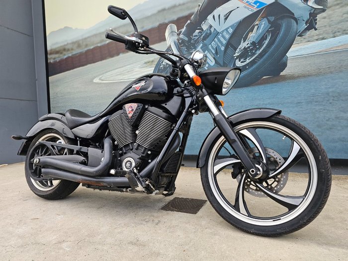 2014 VICTORY VEGAS 8-BALL Black