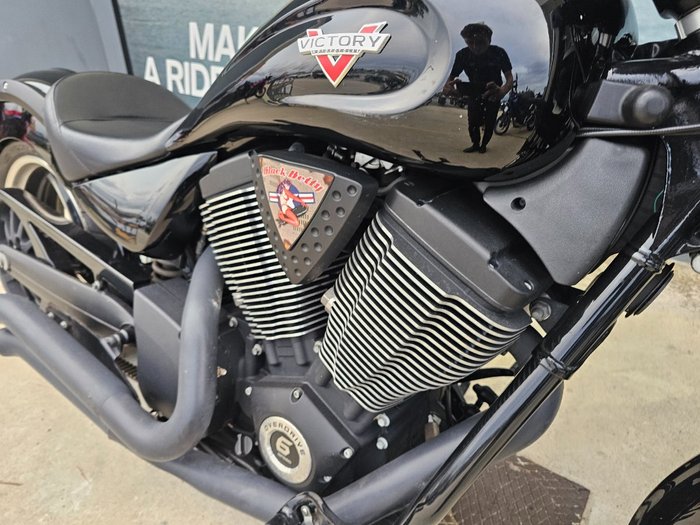 2014 VICTORY VEGAS 8-BALL Black