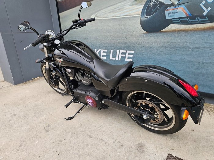 2014 VICTORY VEGAS 8-BALL Black