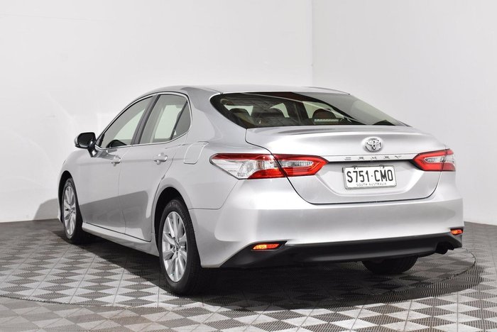 2019 Toyota Camry Ascent