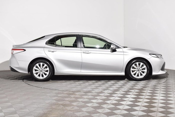 2019 Toyota Camry Ascent