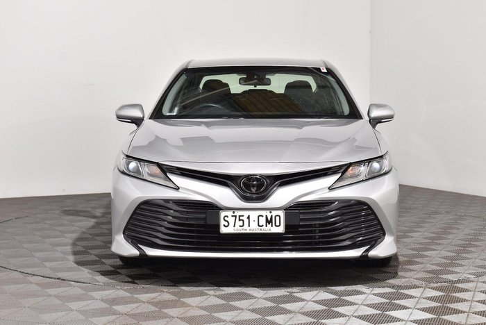 2019 Toyota Camry Ascent