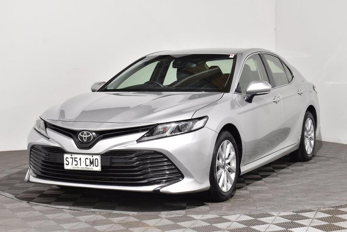 2019 Toyota Camry Ascent