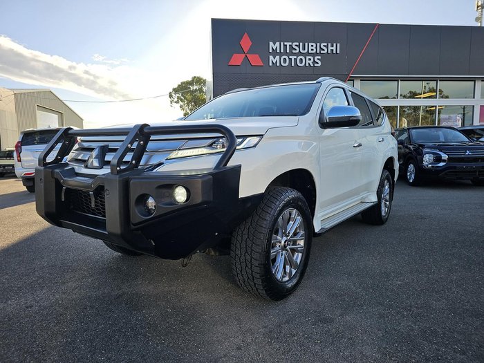 2020 Mitsubishi Pajero Sport GLX