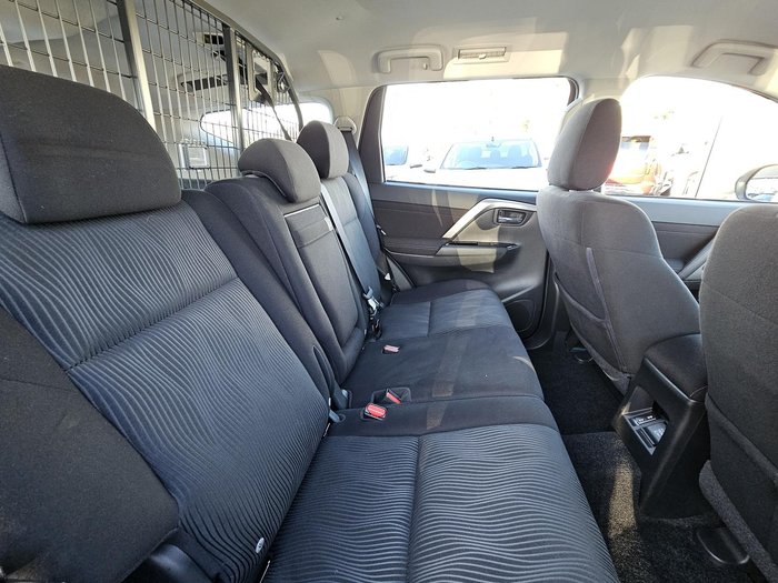 2020 Mitsubishi Pajero Sport GLX