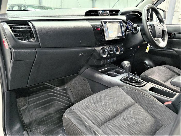 2016 Toyota Hilux SR GUN126R 4X4 Dual Range Glacier White