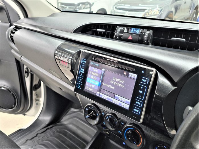 2016 Toyota Hilux SR GUN126R 4X4 Dual Range Glacier White