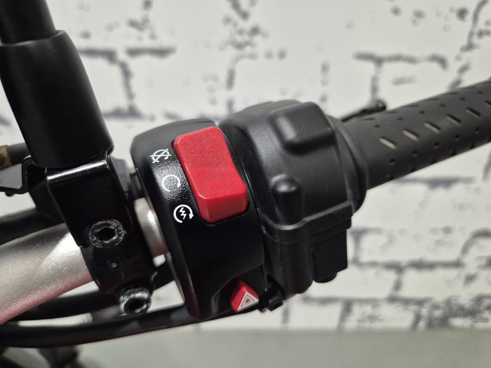 2020 Triumph Street Scrambler Street Scrambler Red