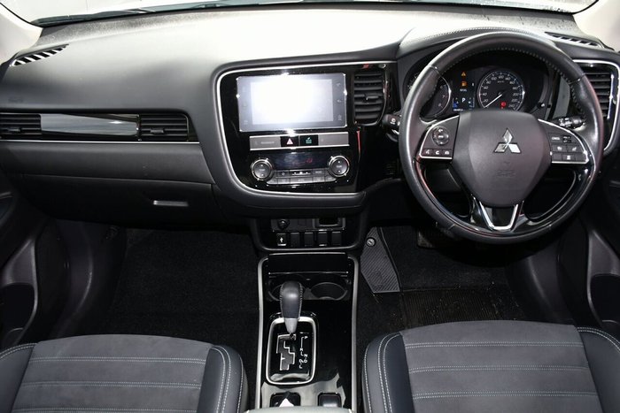 2019 Mitsubishi Outlander LS