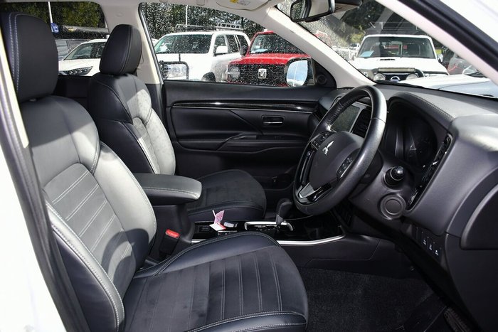2019 Mitsubishi Outlander LS